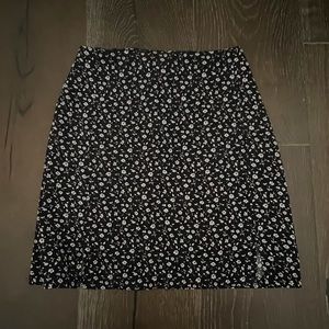Brandy Melville Mini skirt. Size XS